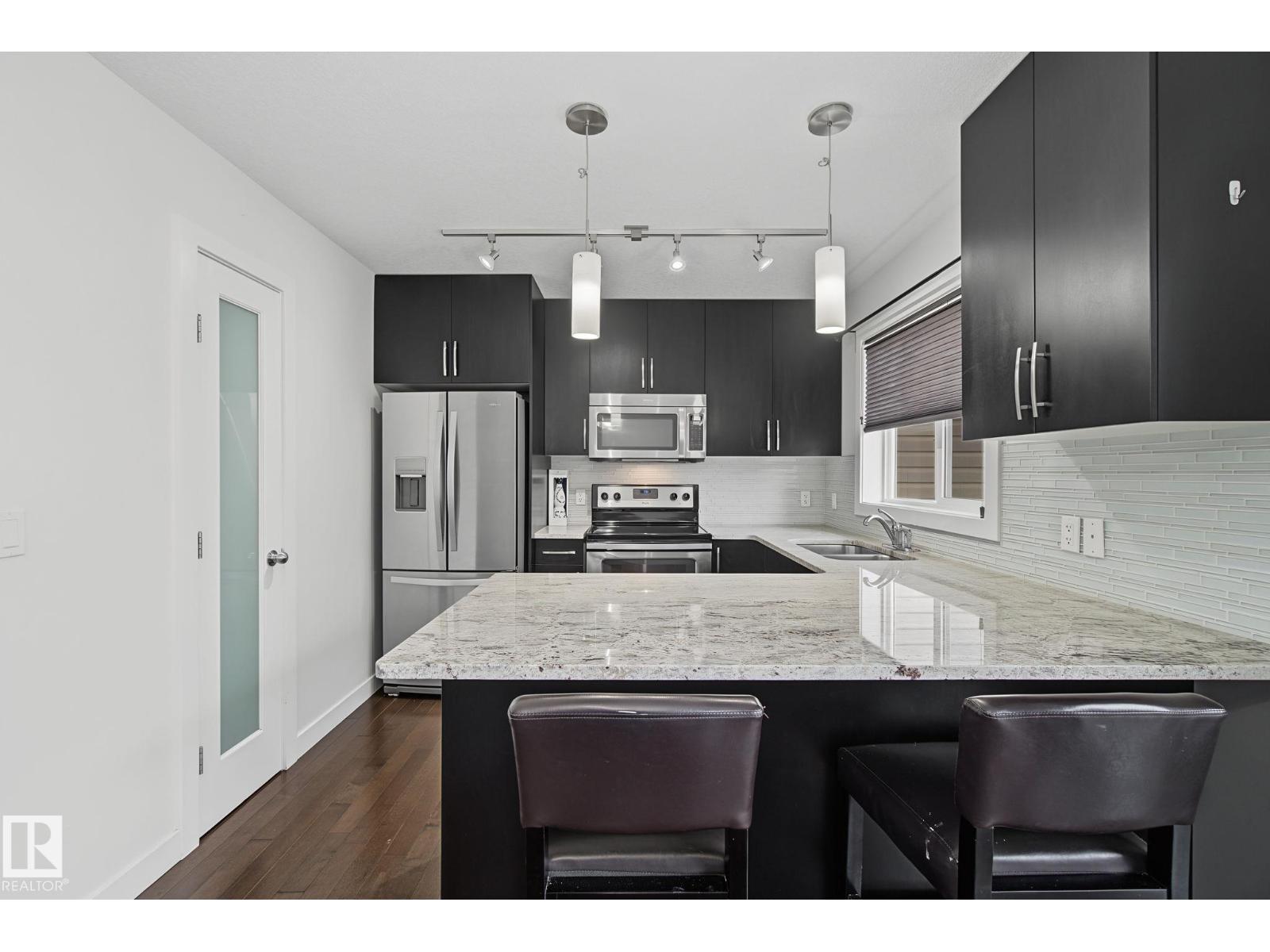 #81 9535 217 ST NW - 14