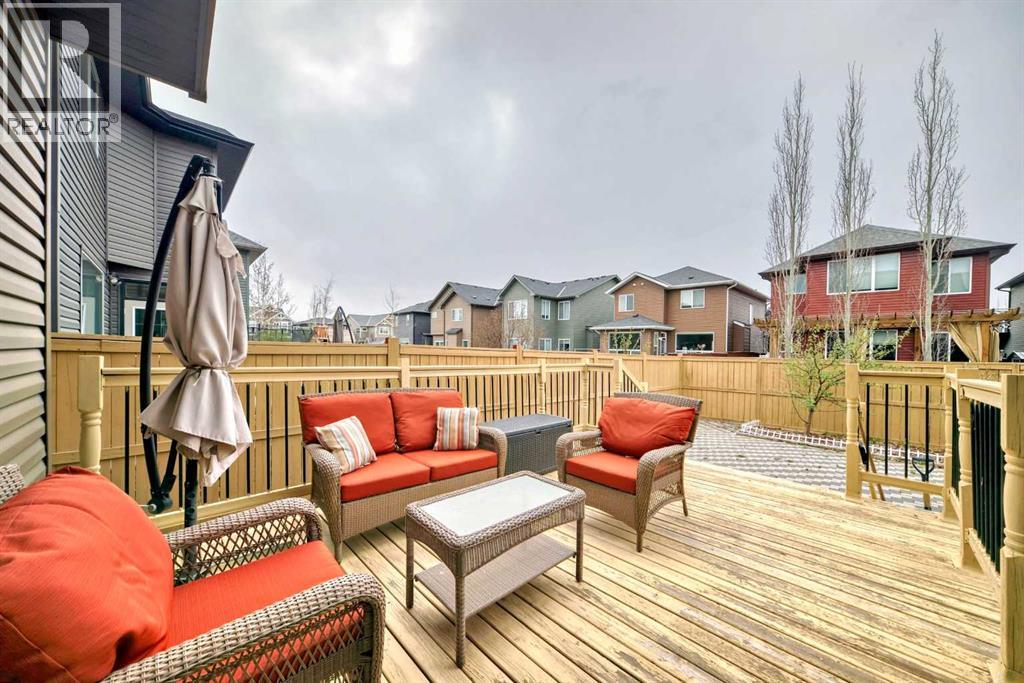 156 Cougar Ridge Manor SW - 40