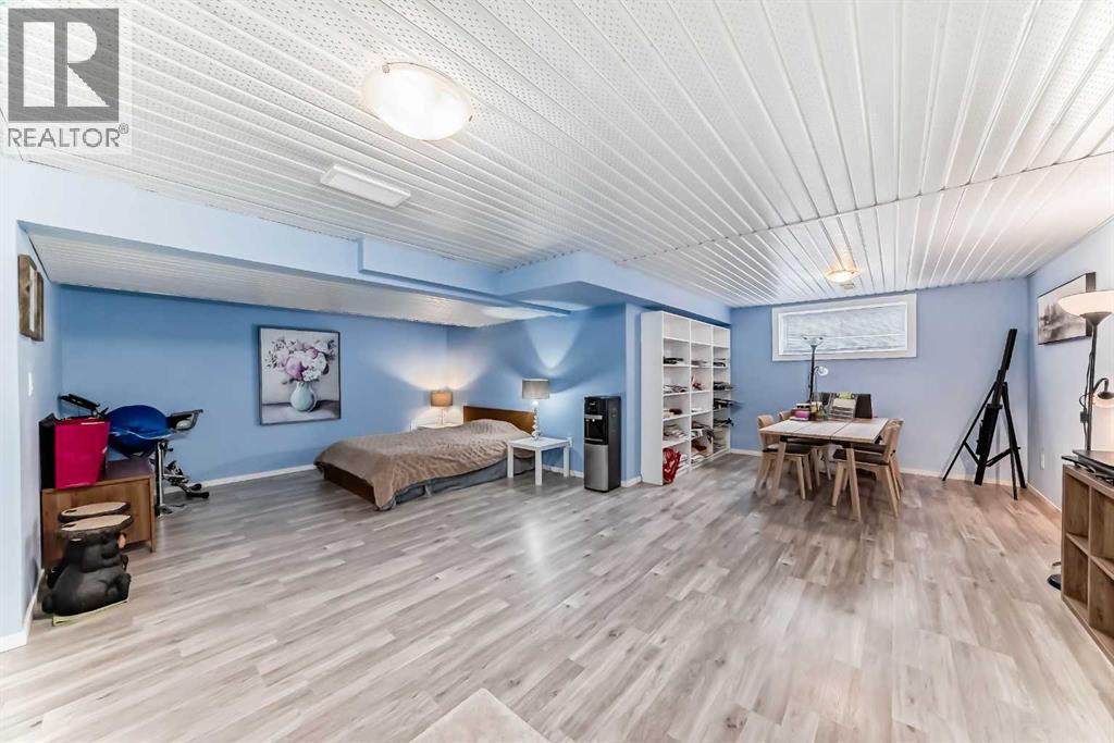 156 Cougar Ridge Manor SW - 32