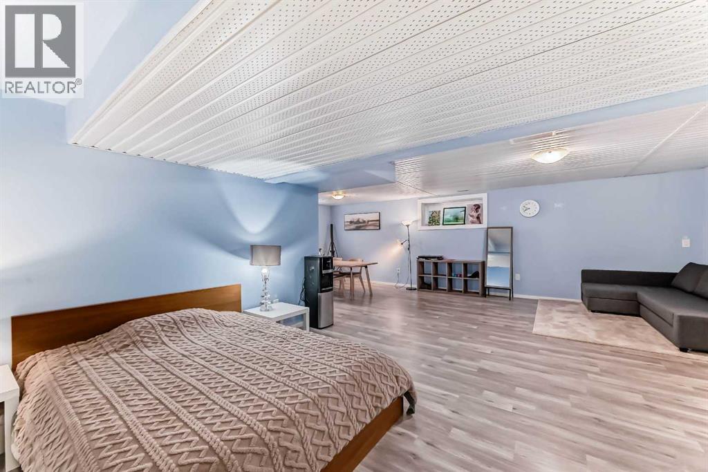 156 Cougar Ridge Manor SW - 33