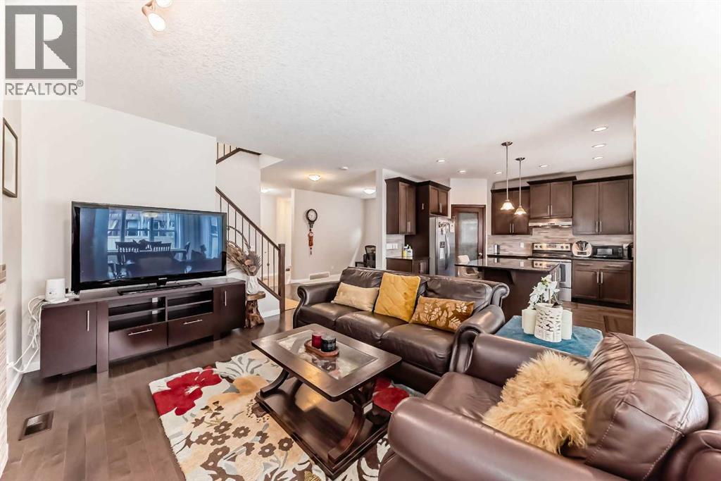 156 Cougar Ridge Manor SW - 11
