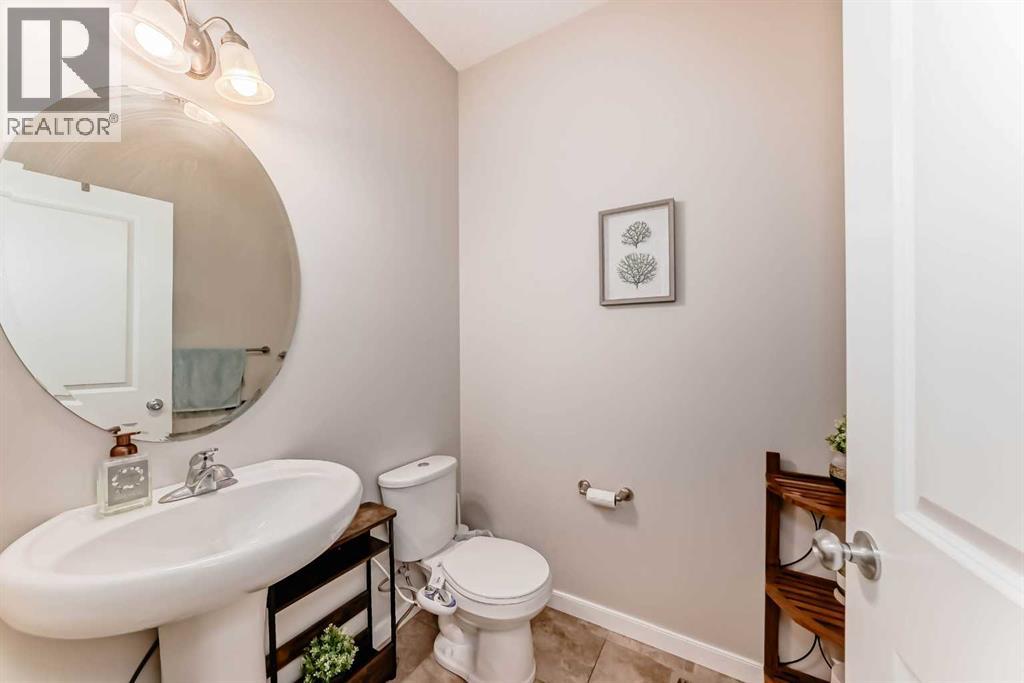 156 Cougar Ridge Manor SW - 15