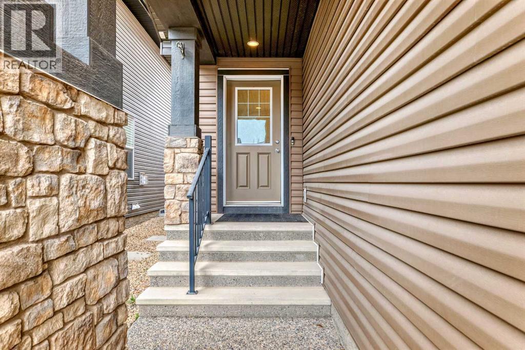 156 Cougar Ridge Manor SW - 3