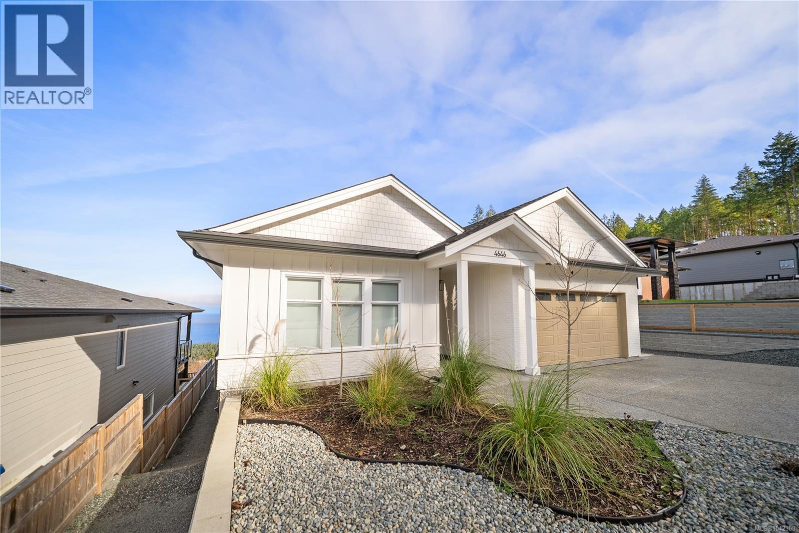 4646 Ambience Dr - 12