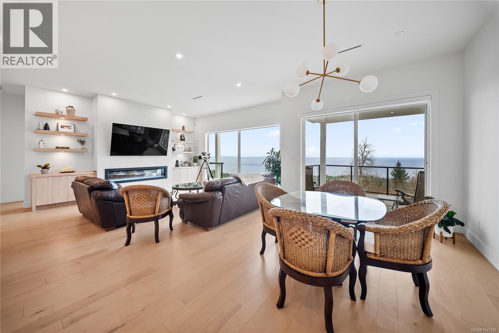 4646 Ambience Dr - 15