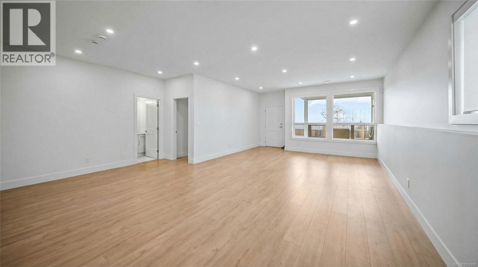 4646 Ambience Dr - 38