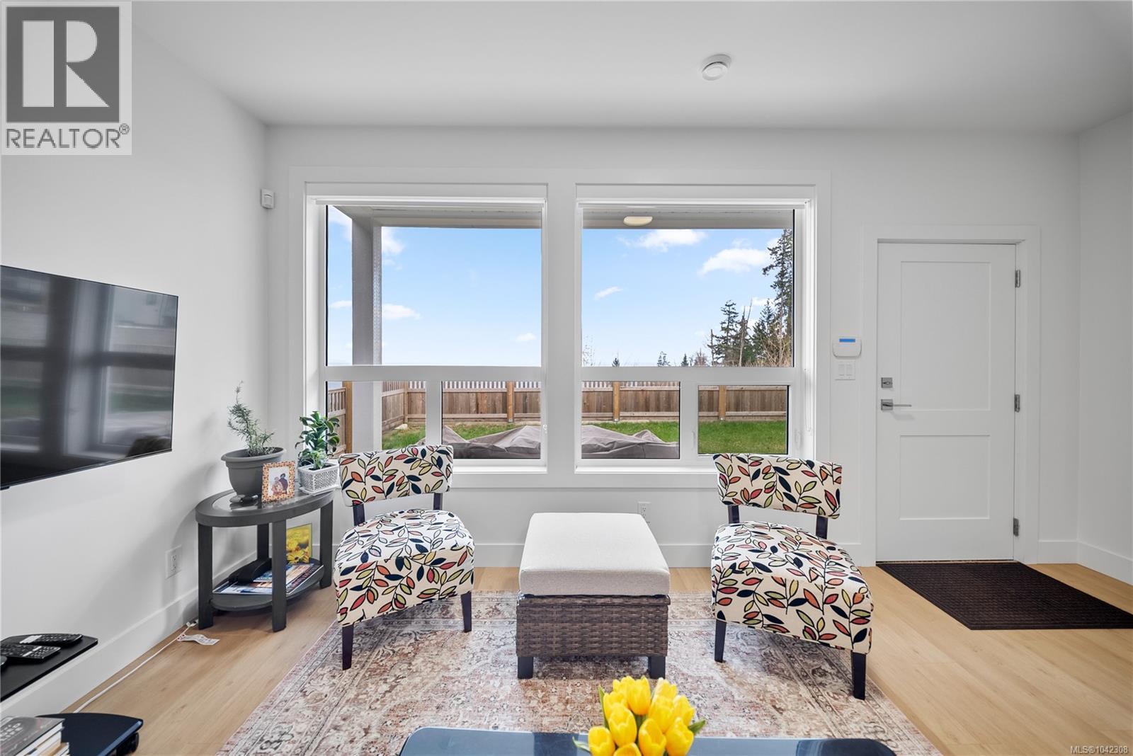 4646 Ambience Dr - 44