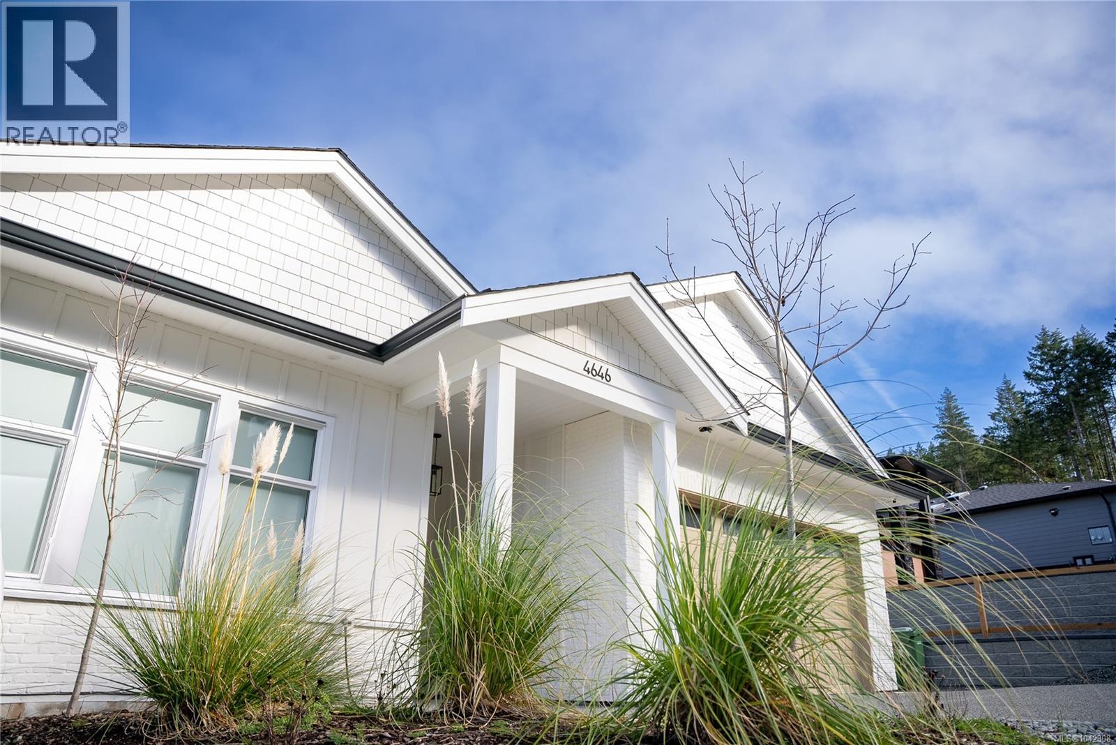 4646 Ambience Dr - 53