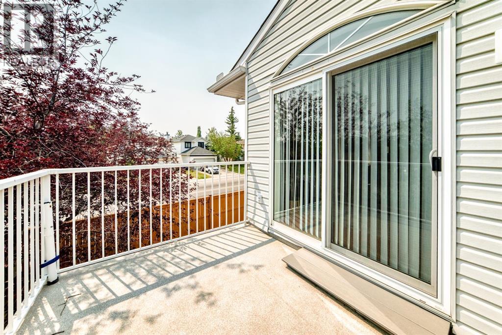 157 Hawkstone Manor NW - 43