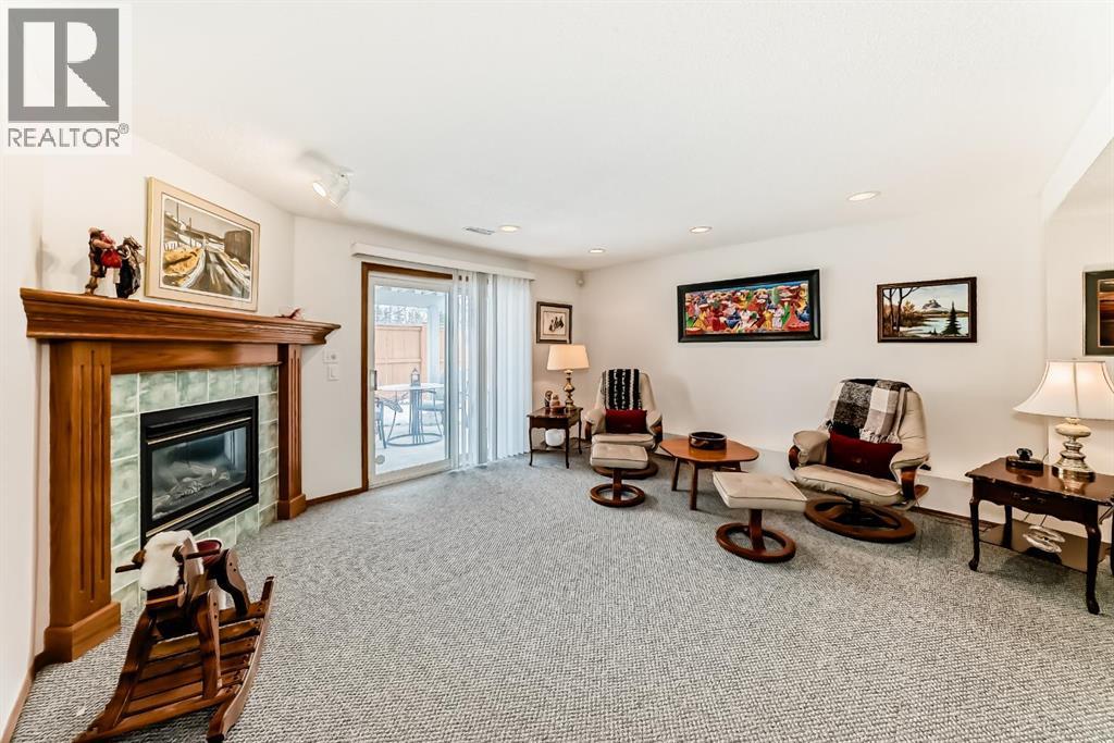 157 Hawkstone Manor NW - 36