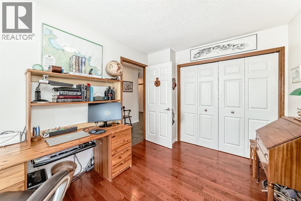 157 Hawkstone Manor NW - 29