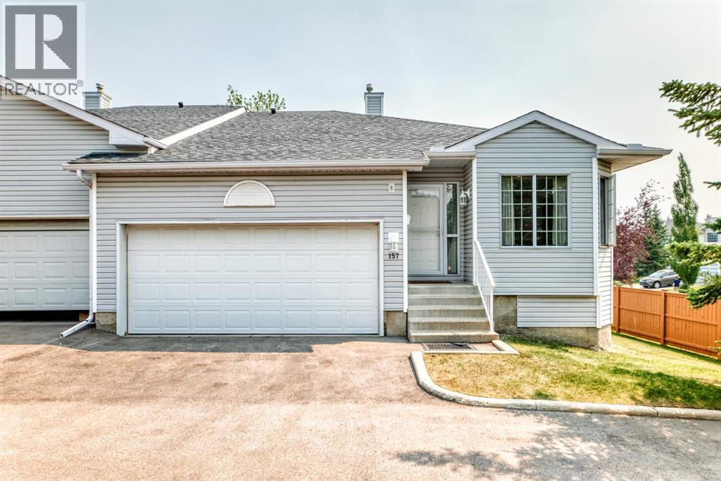 157 Hawkstone Manor NW - 1