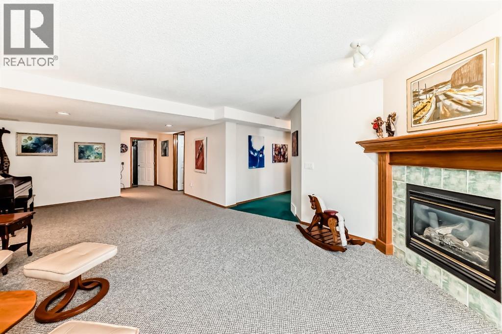 157 Hawkstone Manor NW - 34