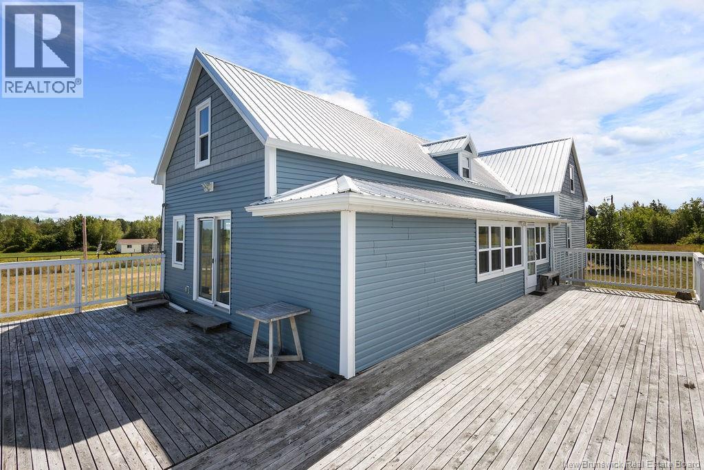 70 Sullivan Road - 32