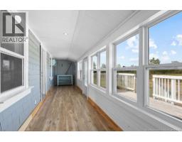 70 Sullivan Road, photo 3