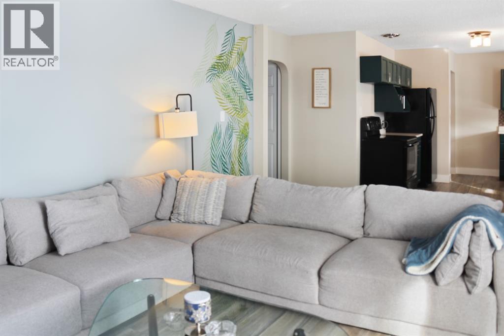 5110 51 Street - 10