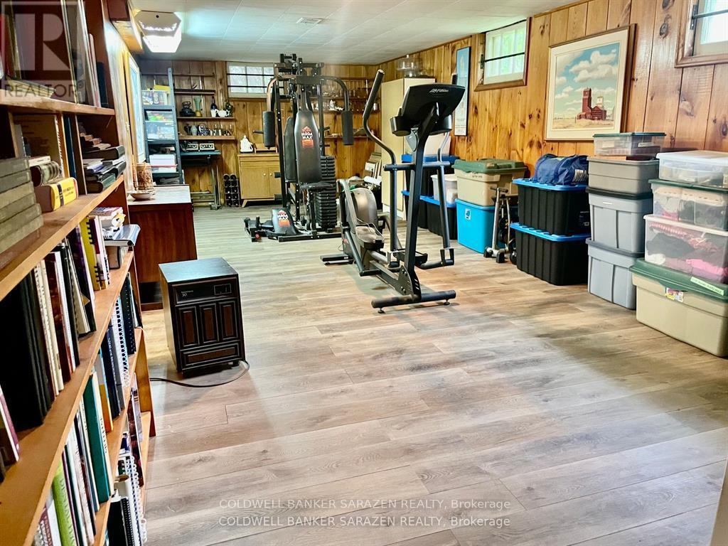 1421 PALEN AVENUE - 18