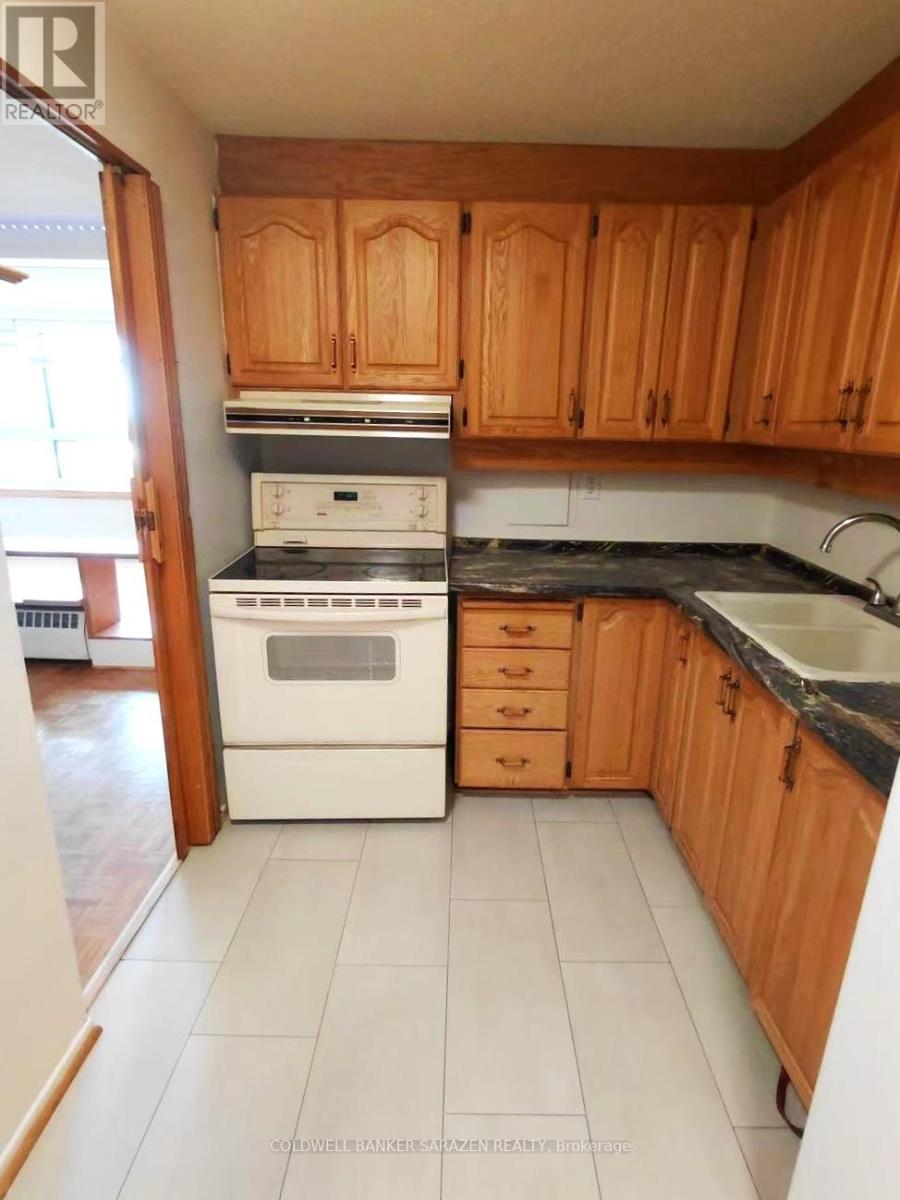 #811 1356 MEADOWLANDS DRIVE E - 12