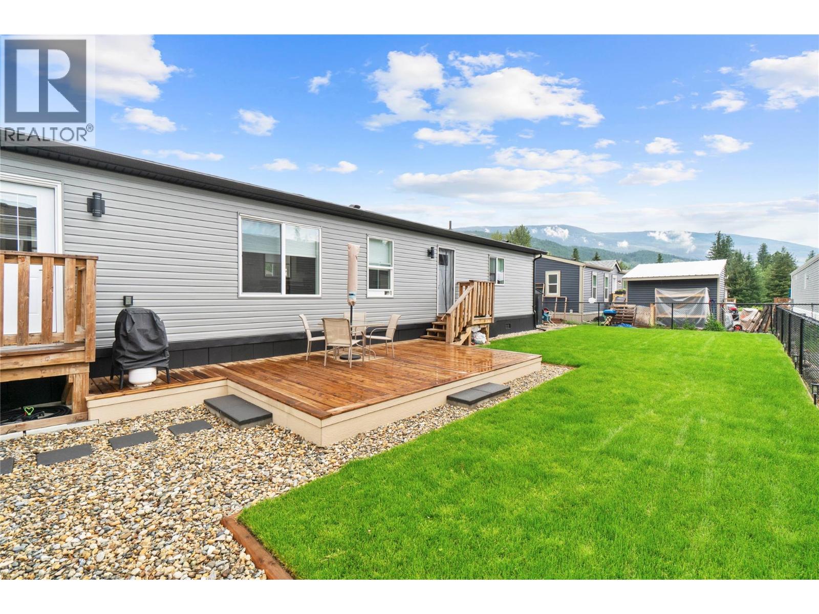 #10 1705 Hillier Road - 6