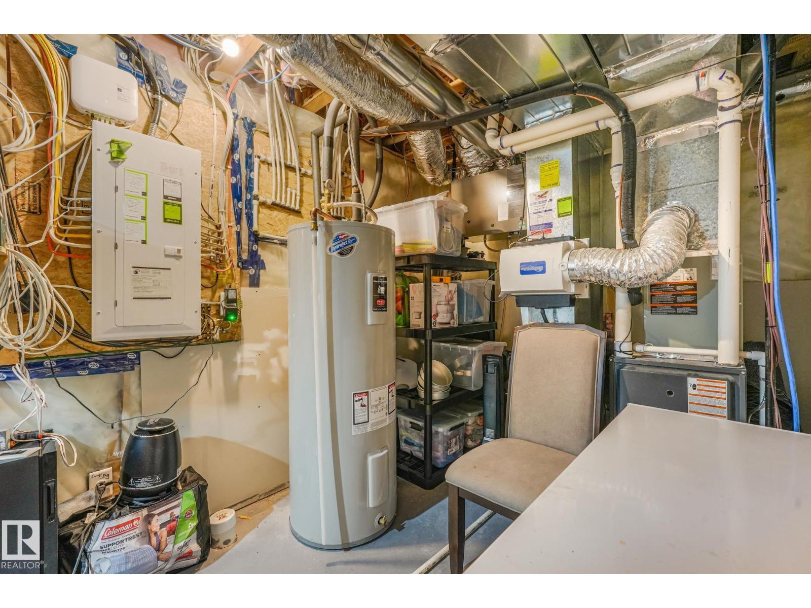 17724 58 ST NW - 54