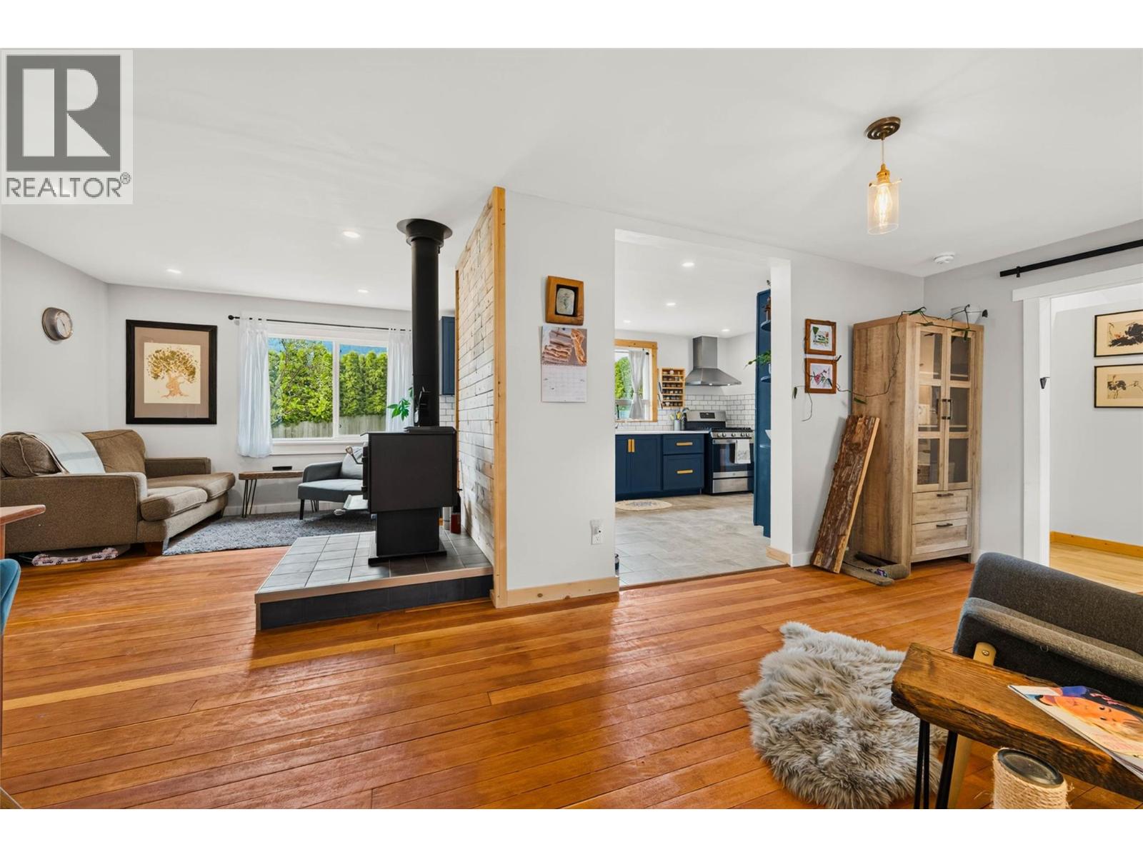 124 SAYWARD Avenue - 31