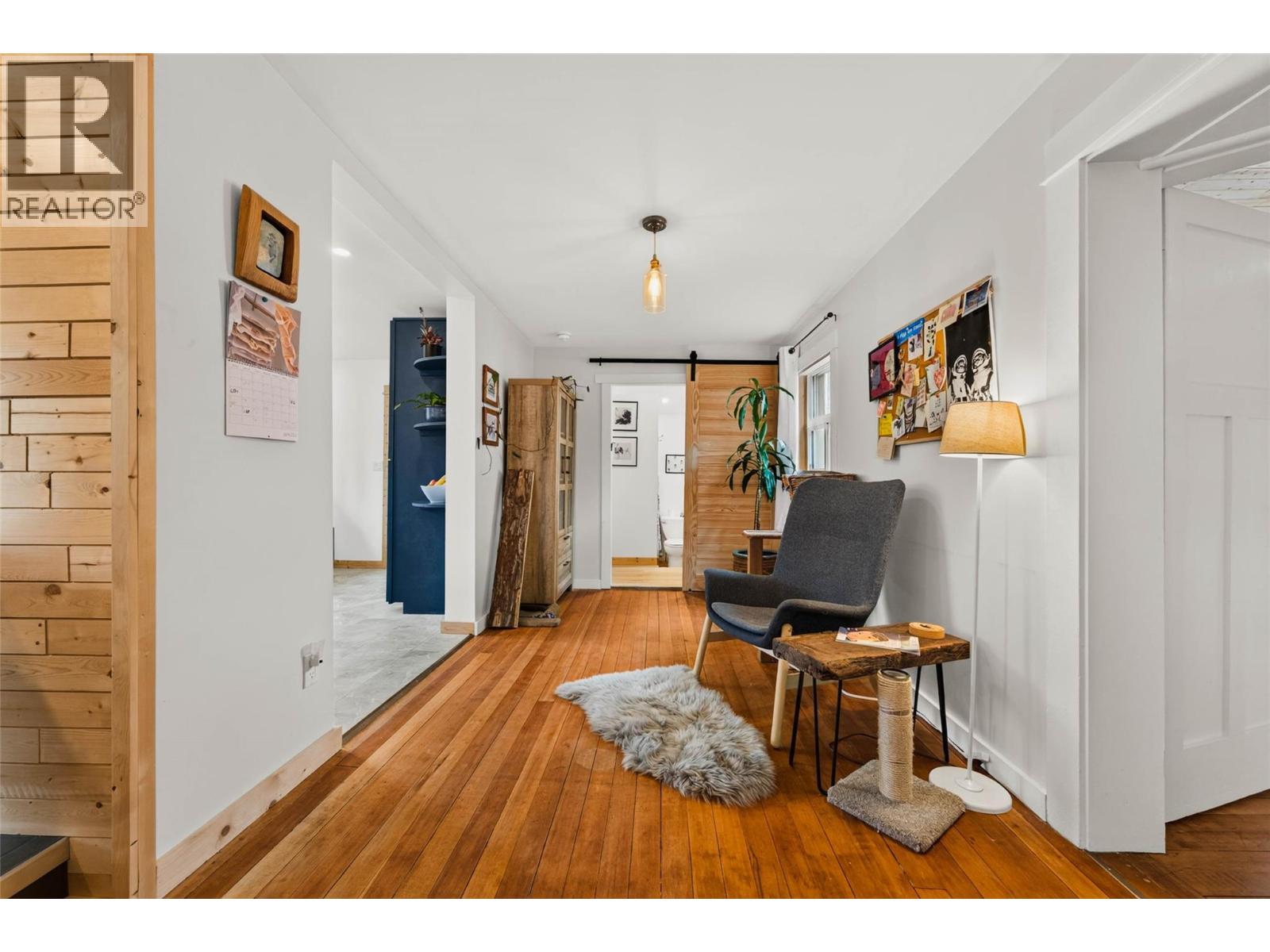 124 SAYWARD Avenue - 32