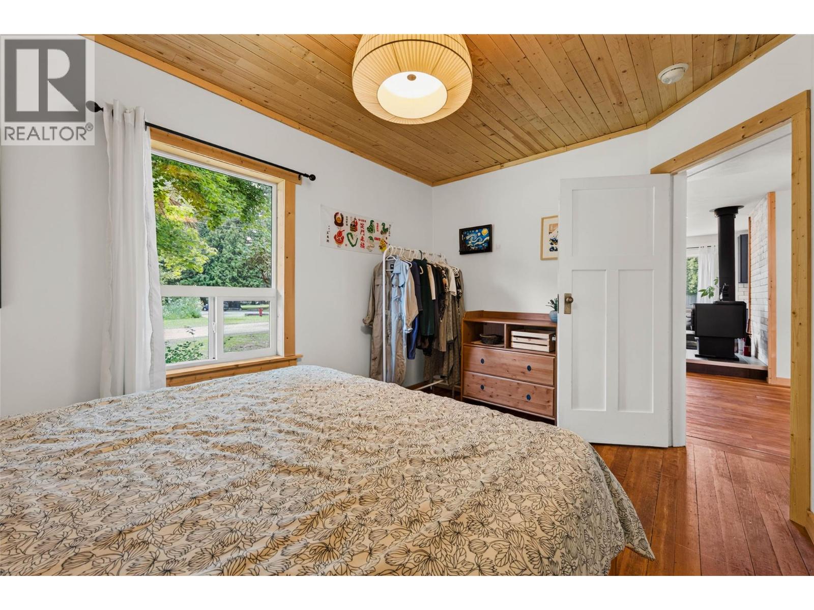 124 SAYWARD Avenue - 22