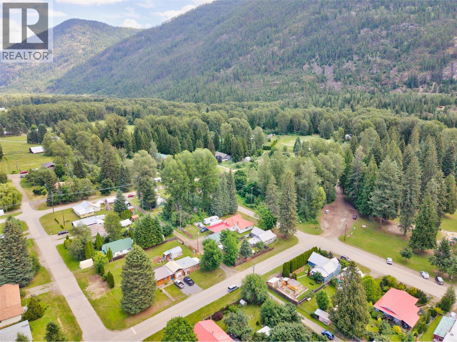 124 SAYWARD Avenue - 61