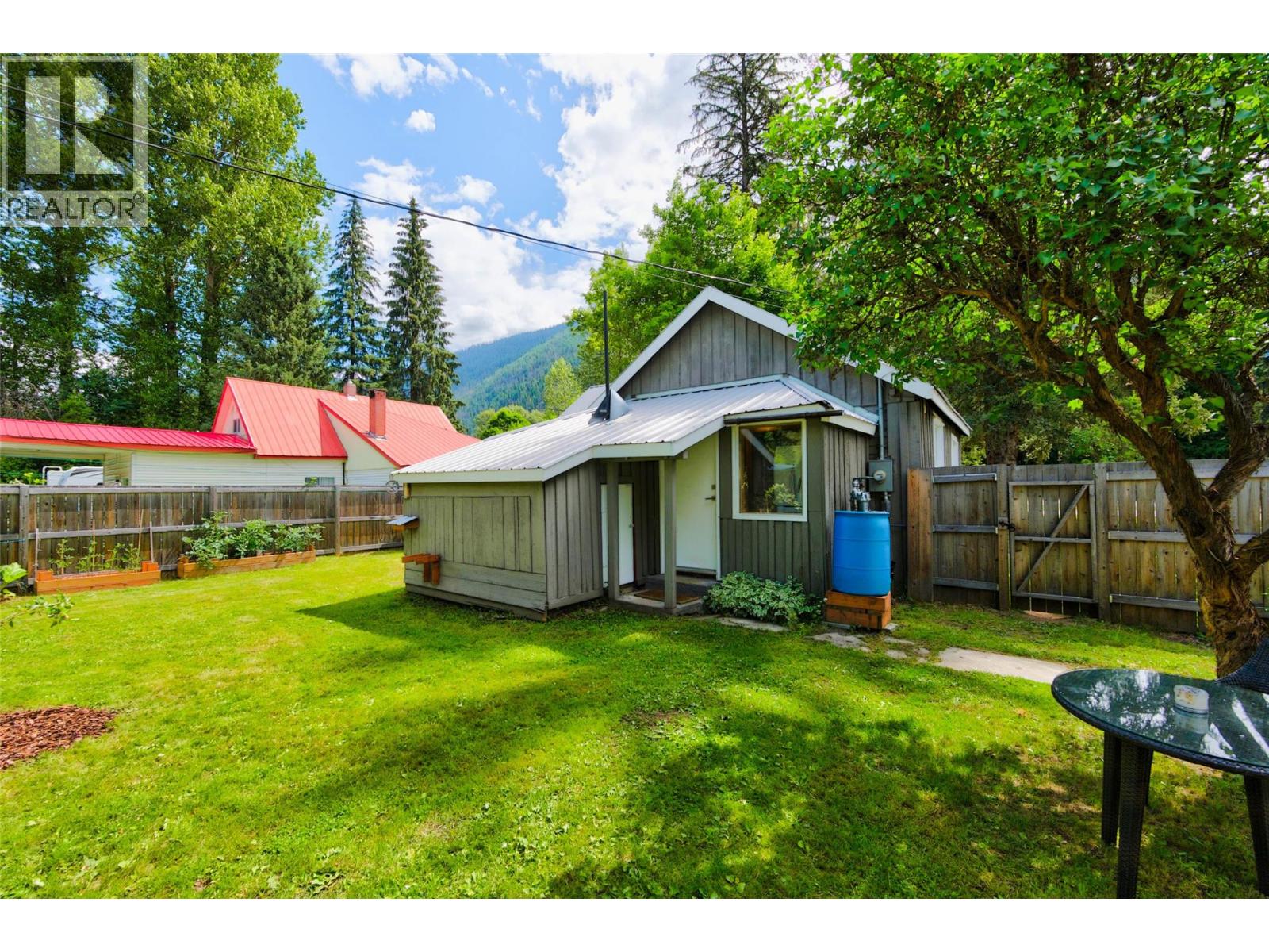 124 SAYWARD Avenue - 41
