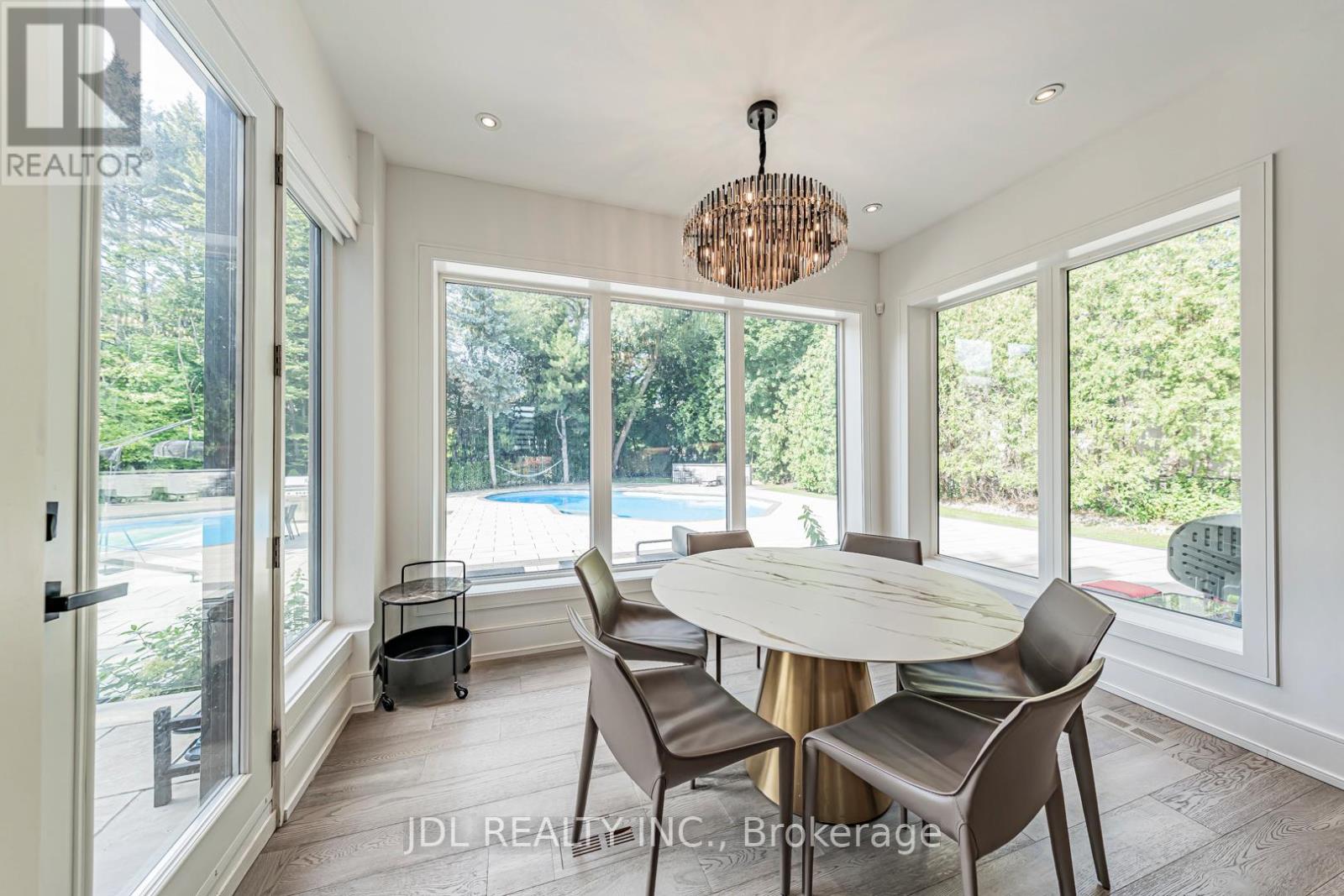 19 FIFESHIRE ROAD - 13