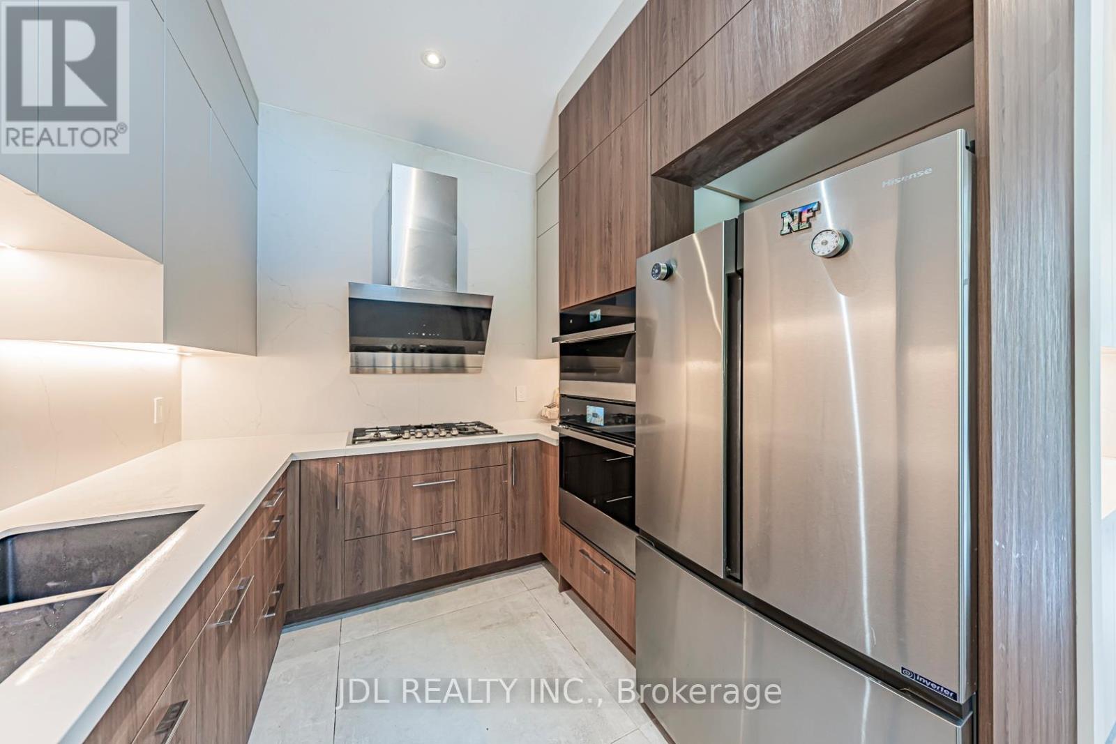 19 FIFESHIRE ROAD - 11