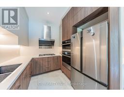 19 Fifeshire Road, Toronto, ON M2L2G4 Photo 11