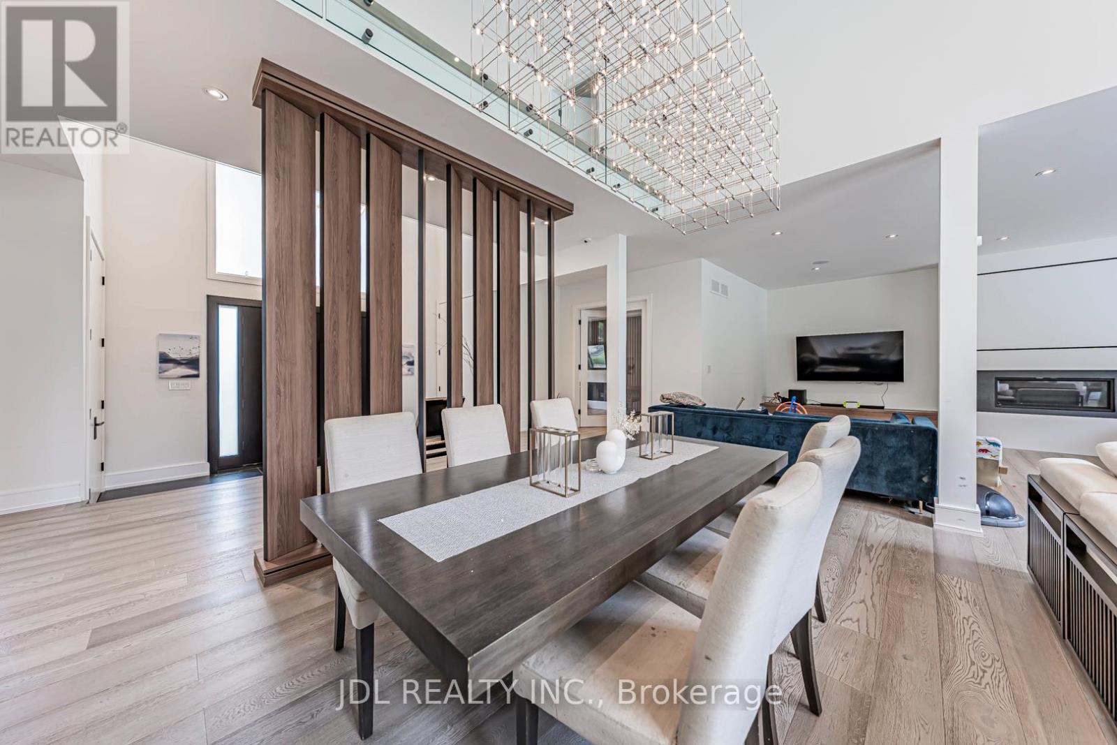 19 FIFESHIRE ROAD - 16
