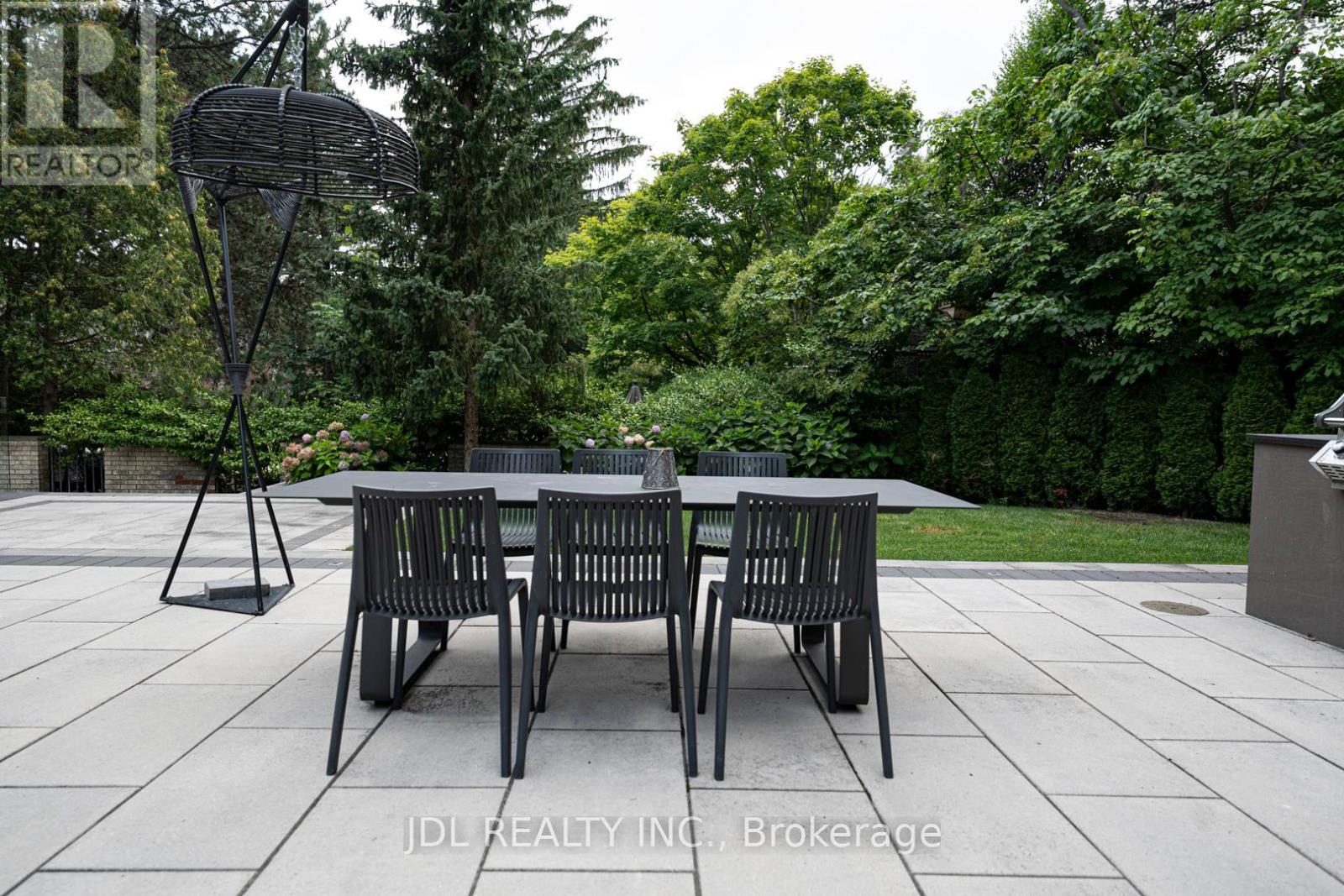 19 FIFESHIRE ROAD - 42