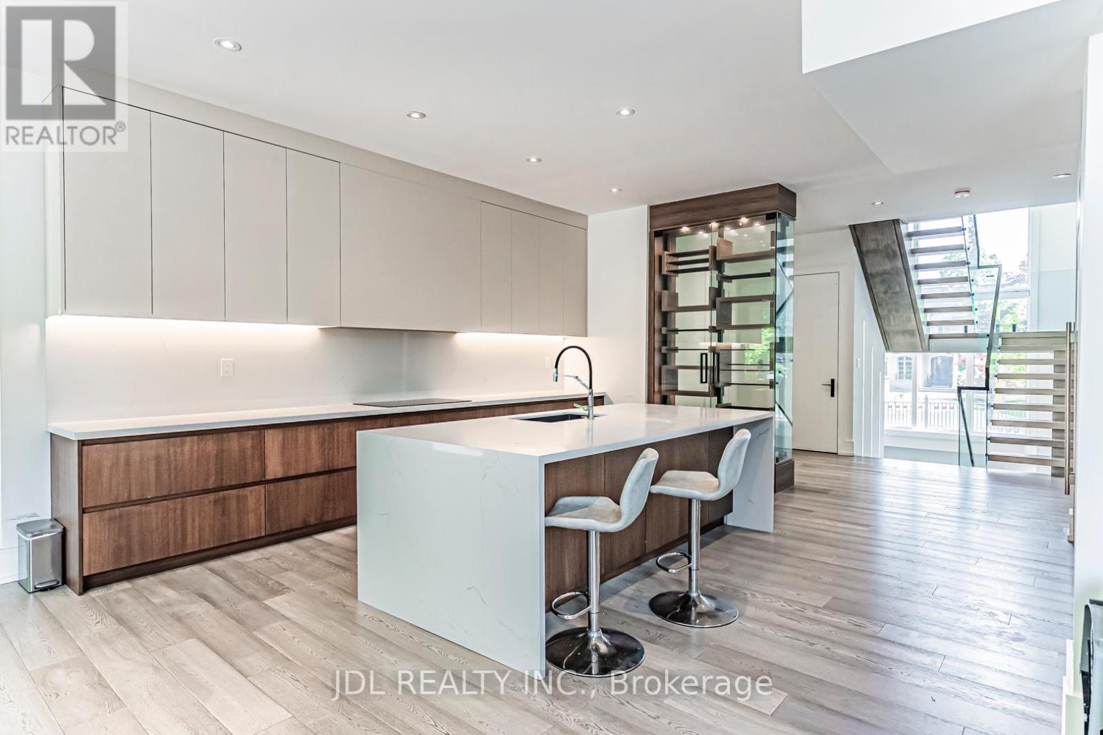 19 FIFESHIRE ROAD - 9