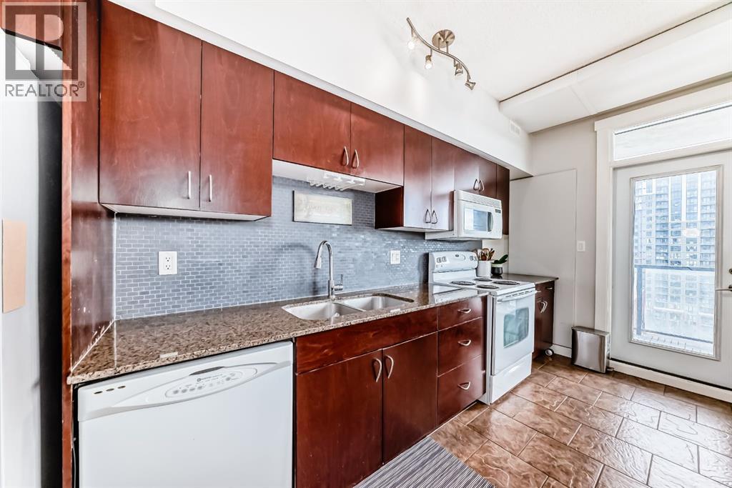 #1116 8710 Horton Road SW - 7