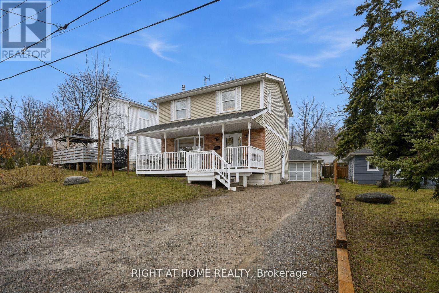 259 GLENWOODS AVENUE - 34