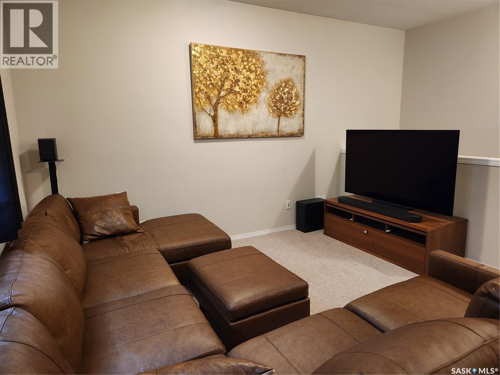 #127 405 Bayfield CRESCENT - 12