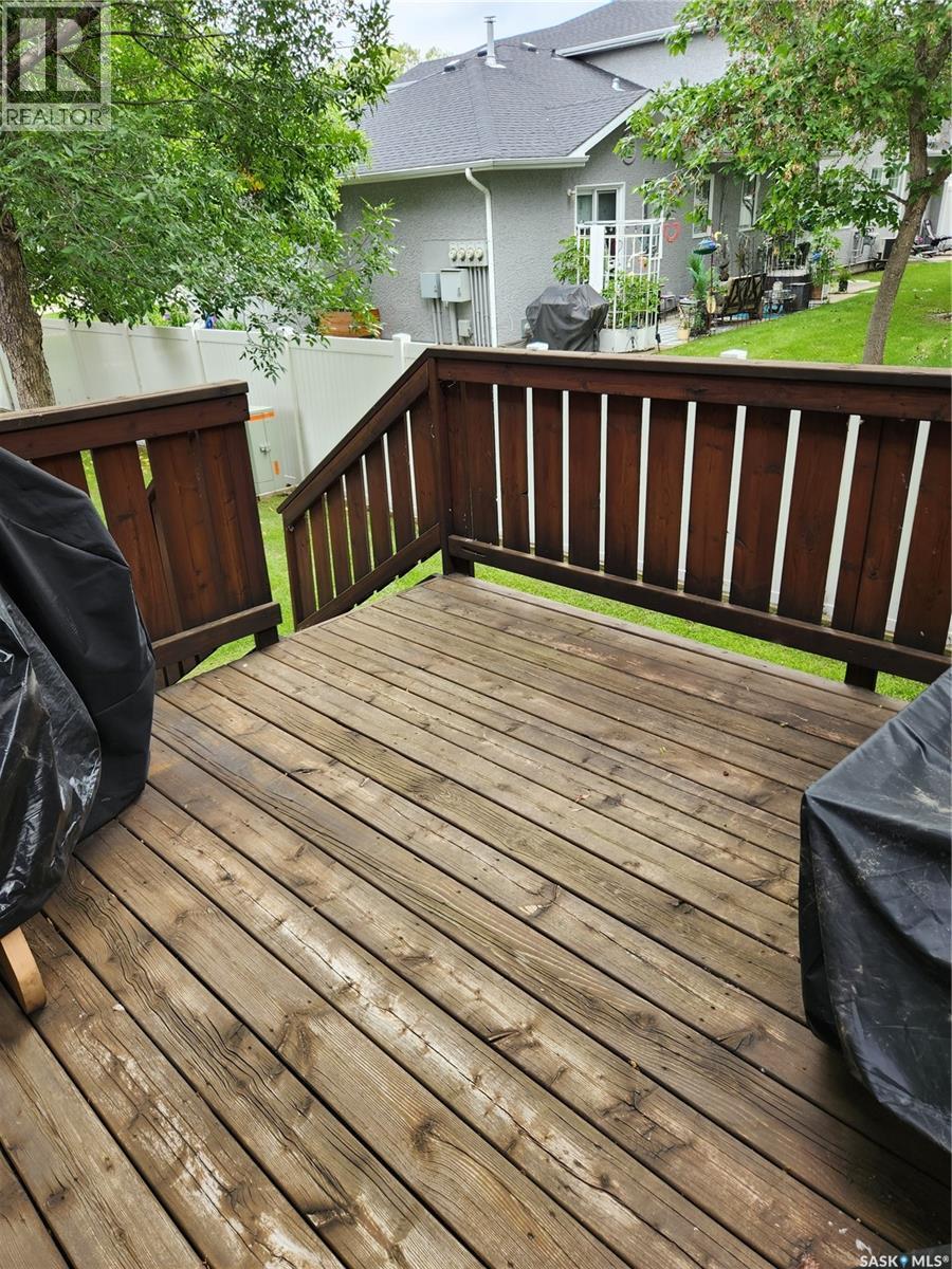 #127 405 Bayfield CRESCENT - 20