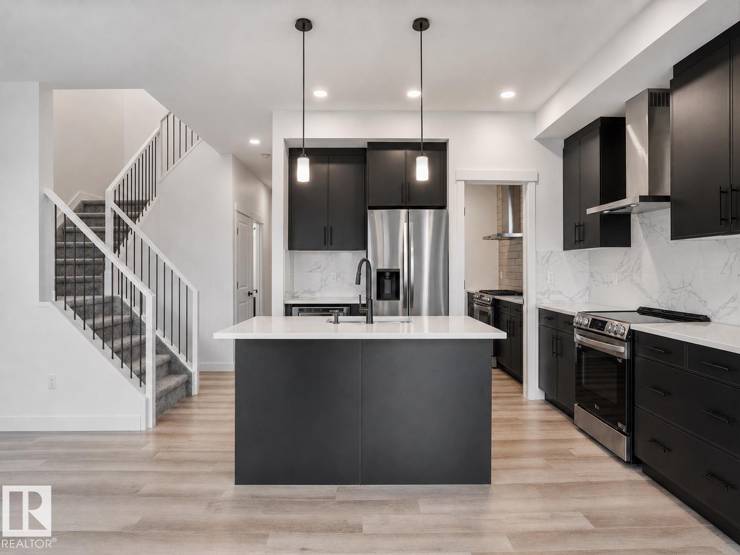 1519 12 AV NW - 11