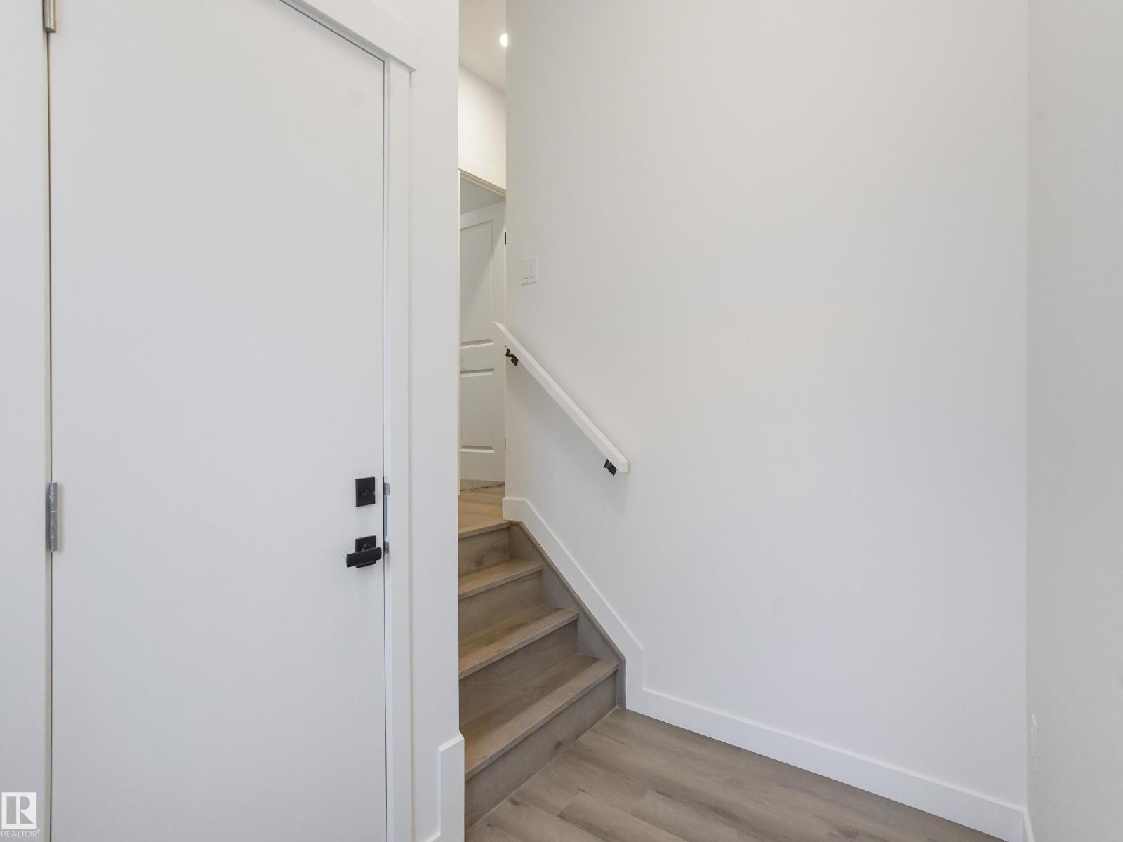 1519 12 AV NW - 15