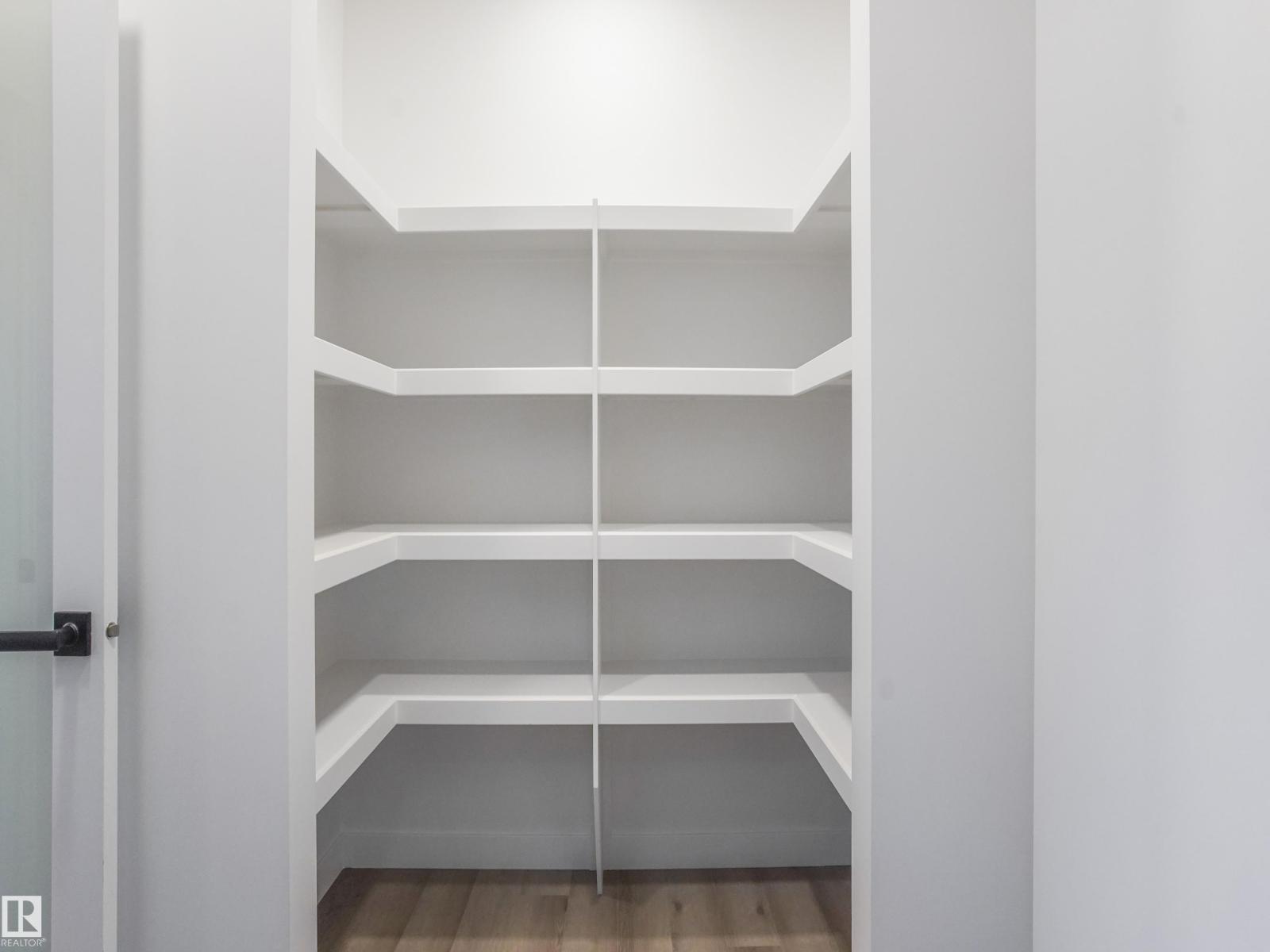 1519 12 AV NW - 22
