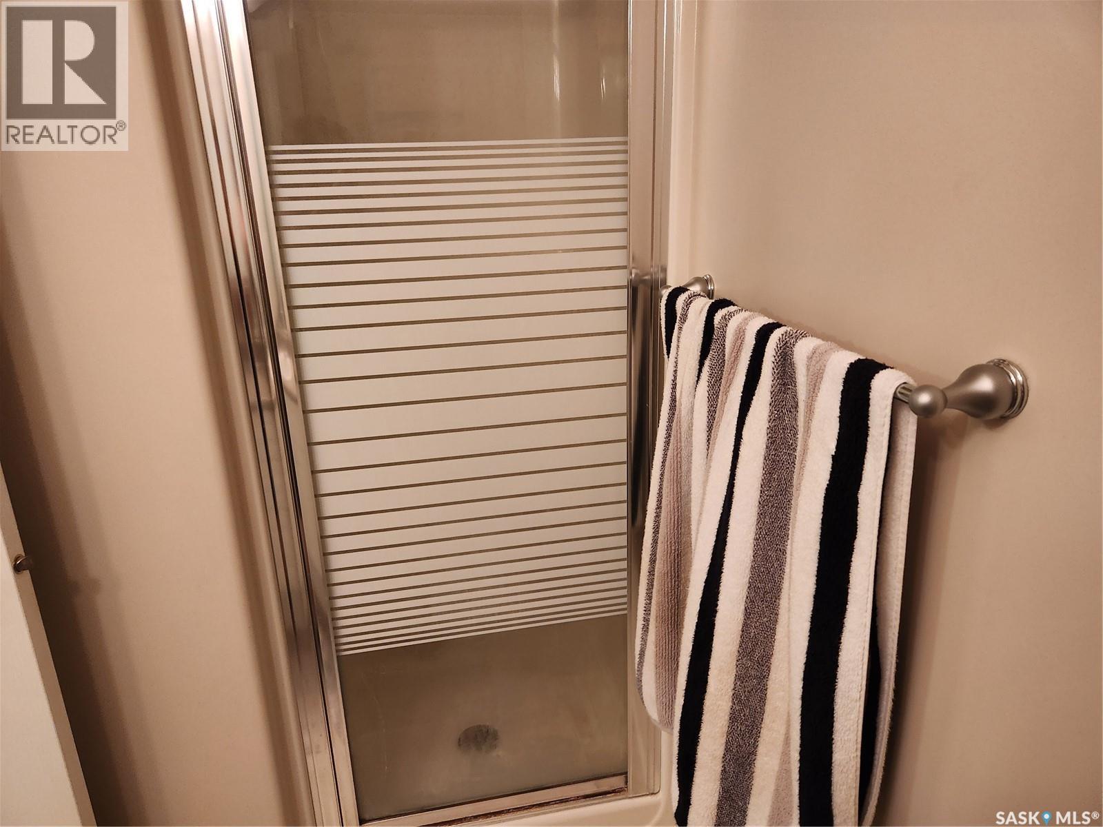 #127 405 Bayfield CRESCENT - 17