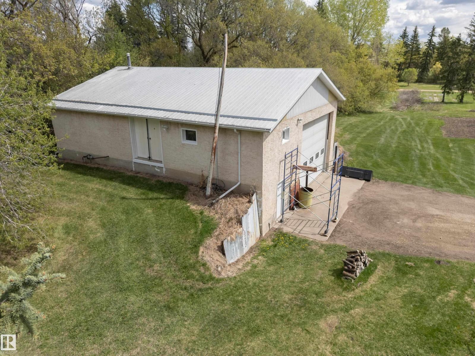 23242 HWY 14 - 31