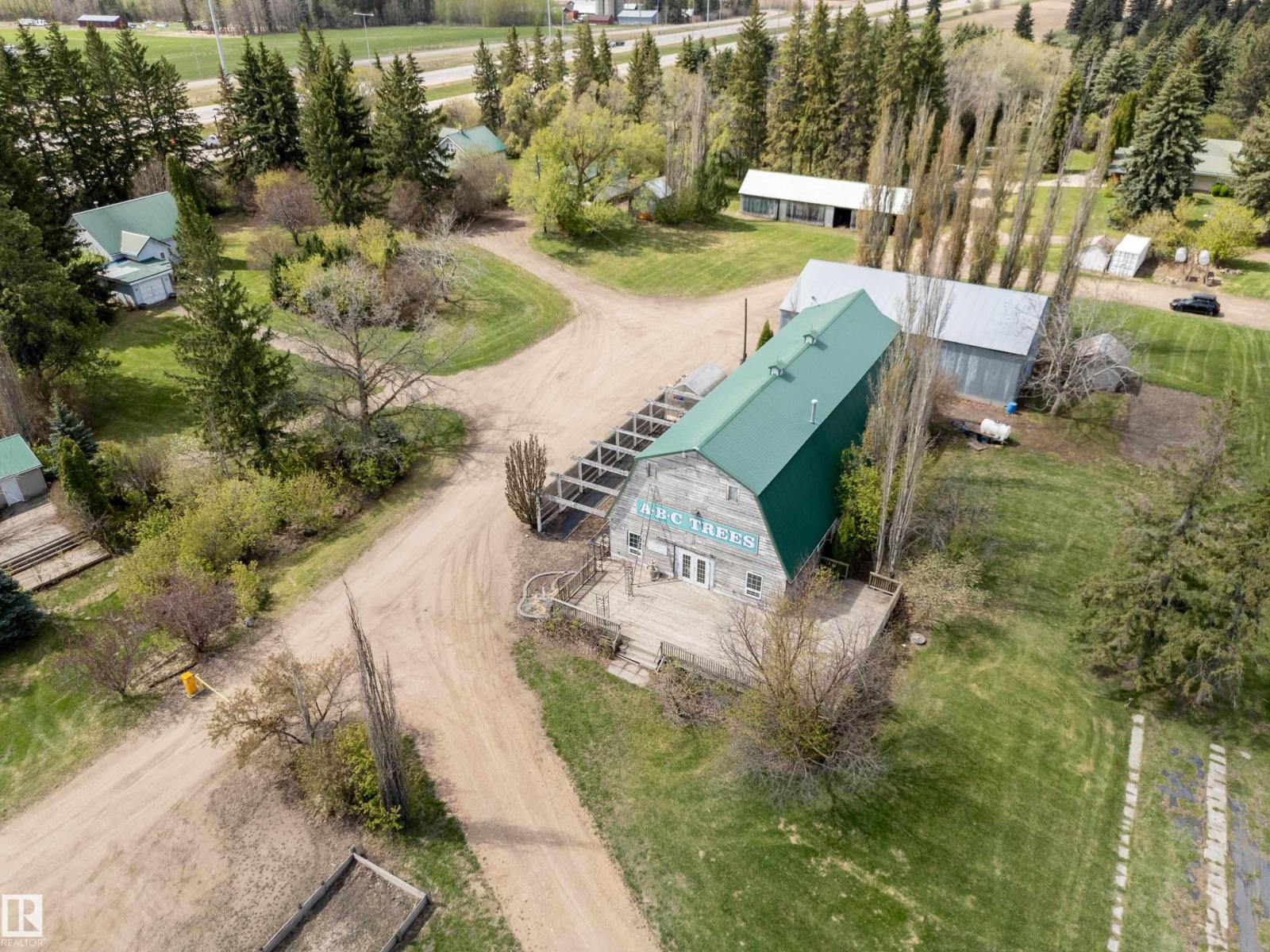 23242 HWY 14 - 35