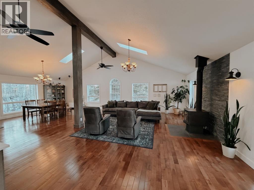 5441 Township Road 333 - 13