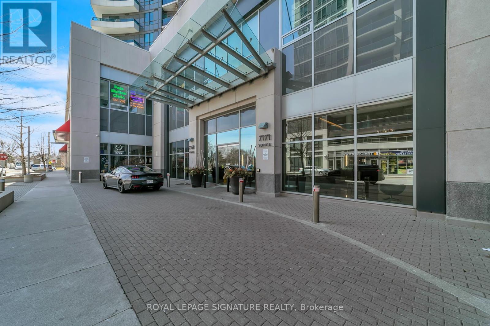 #LPH316 7161 YONGE STREET - 2