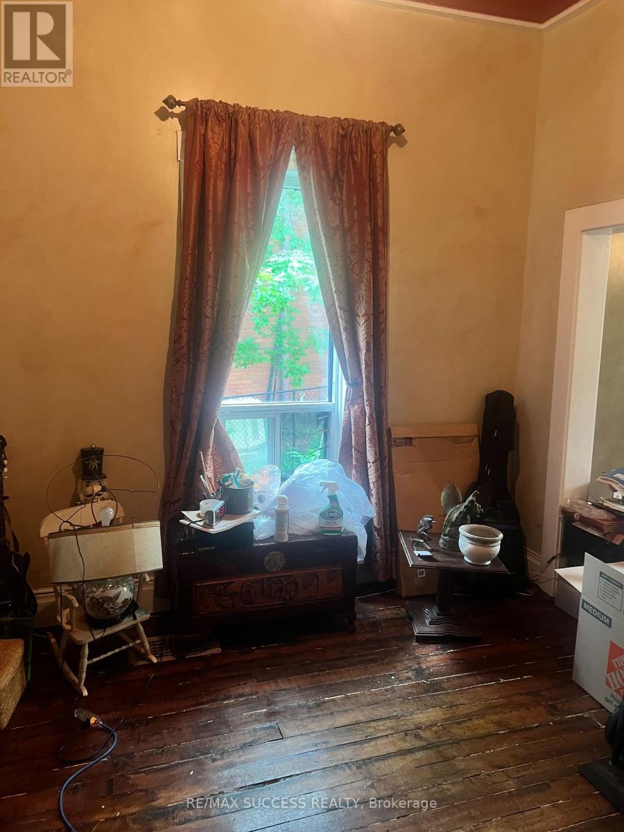 243 HARVEY STREET W - 26