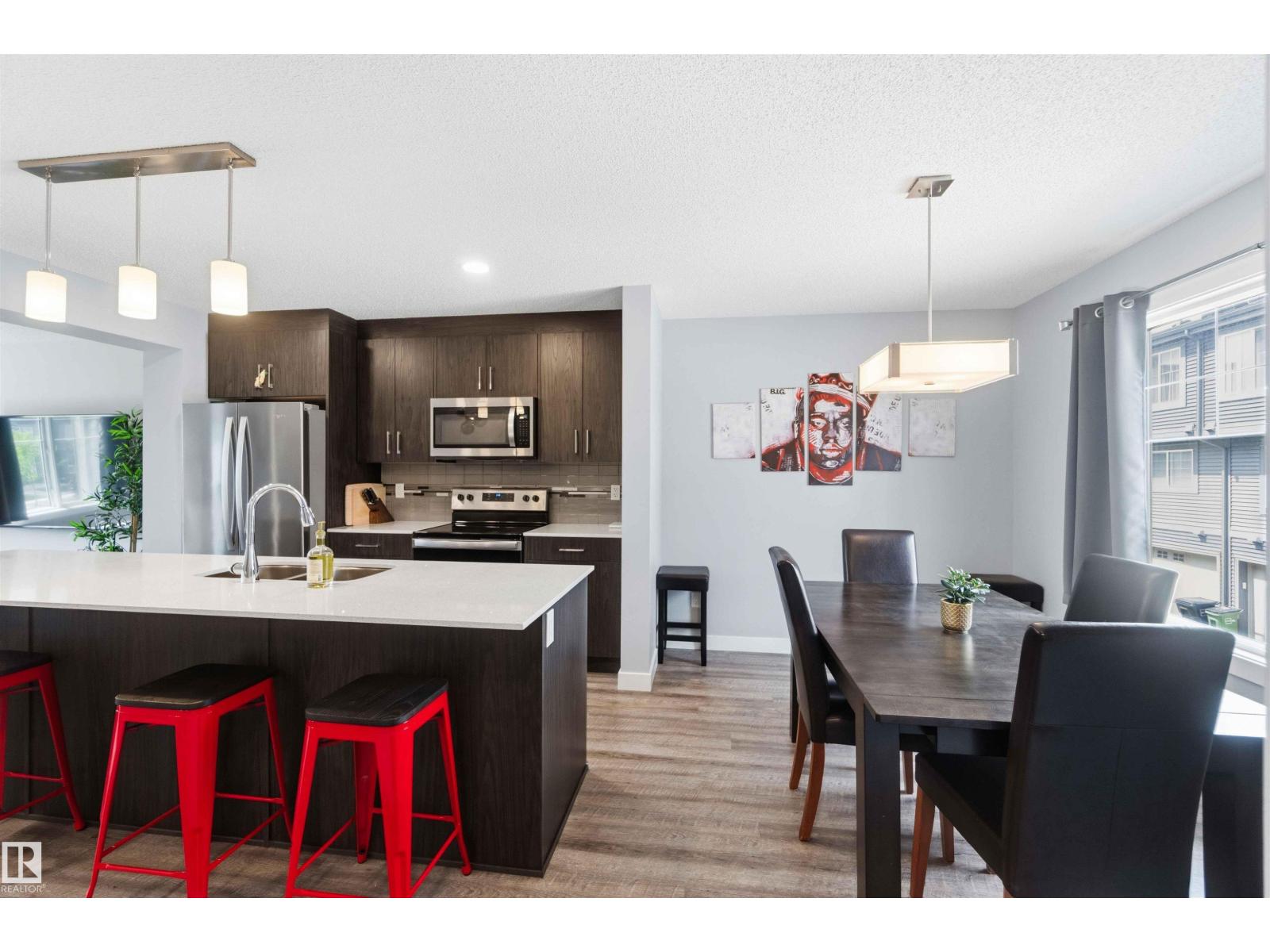 #53 3025 151 AV NW - 10