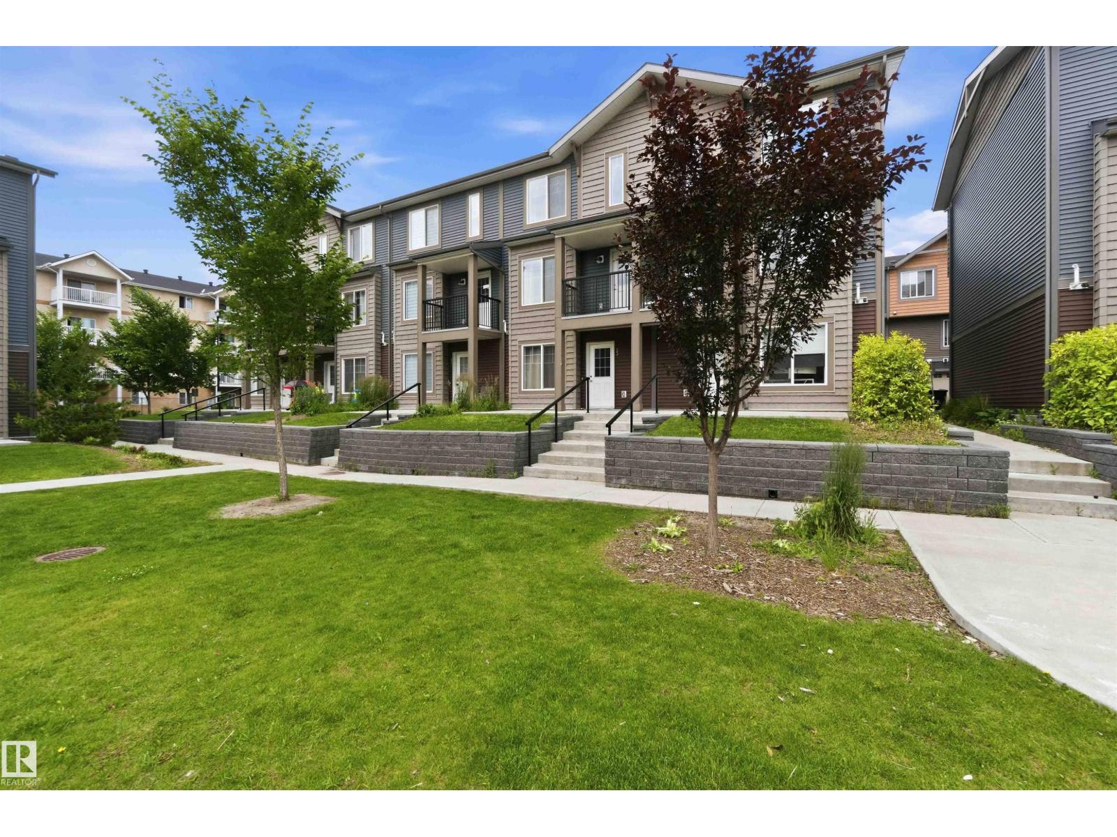 #53 3025 151 AV NW - 2